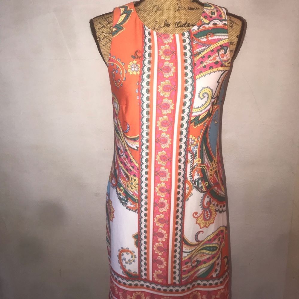 Colorful summer dress!